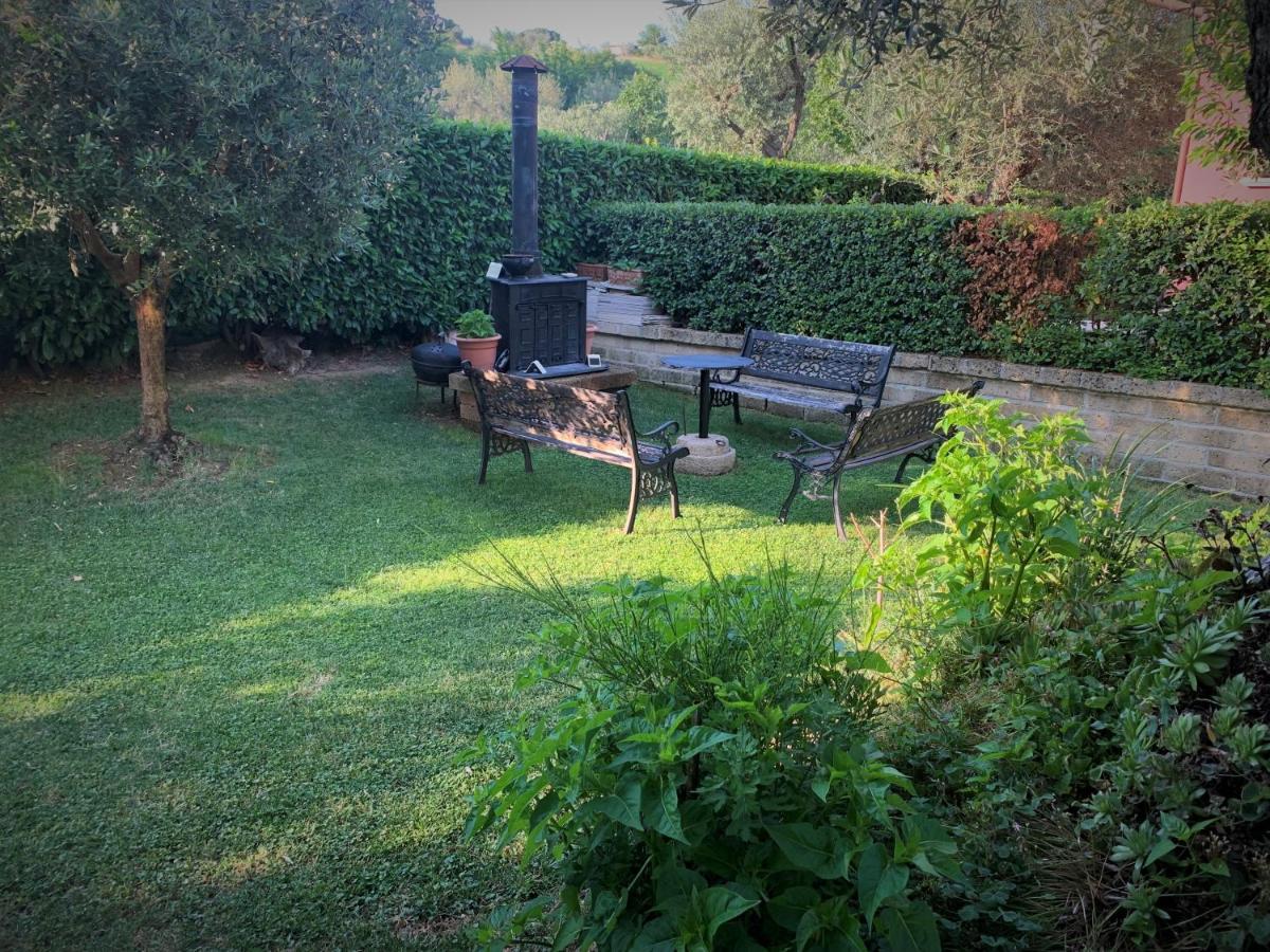 L' Ulivo Bed&Breakfast Teramo Esterno foto